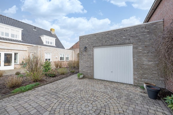 Medium property photo - Bovenstraat 7, 4741 AS Hoeven